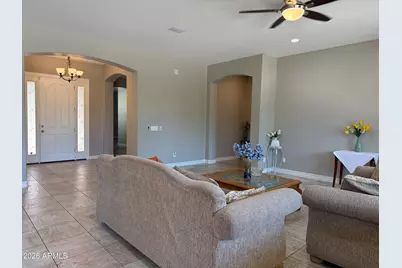 10315 E Bergeron Avenue, Mesa, AZ 85212 - Photo 17