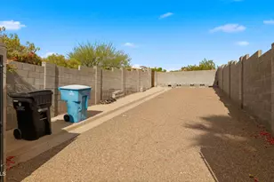 18035 N 13th St, Phoenix, AZ 85022 - Photo 37