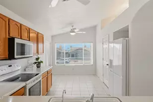 18035 N 13th St, Phoenix, AZ 85022 - Photo 7