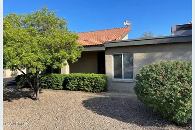 2436 W Caribbean Lane #1, Phoenix, AZ 85023 - Photo 7