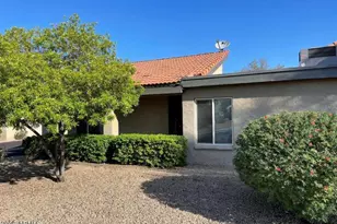 2436 W Caribbean Ln, Phoenix, AZ 85023 - Photo 7