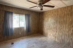 33800 S Davenport Ln, Black Canyon City, AZ 85324 - Photo 13