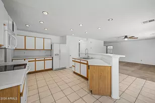3139 W Quail Ave, Phoenix, AZ 85027 - Photo 11