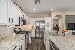 18533 W Paseo Way, Goodyear, AZ 85338 - Photo 19