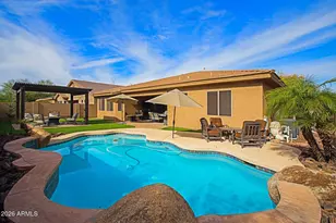 2011 W Spur Dr, Phoenix, AZ 85085 - Photo 49