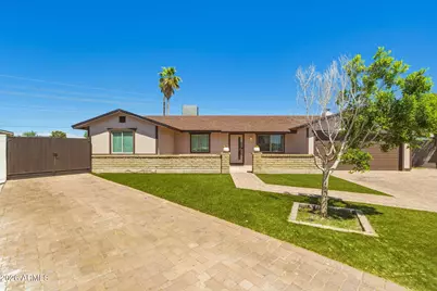 4849 N 81st Avenue, Phoenix, AZ 85033 - Photo 3