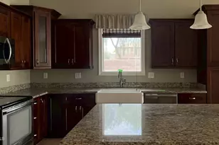 22167 N Lakeside Dr, Maricopa, AZ 85138 - Photo 3