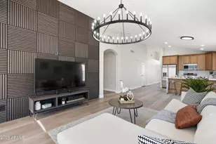 2239 E Escuda Rd, Phoenix, AZ 85024 - Photo 13