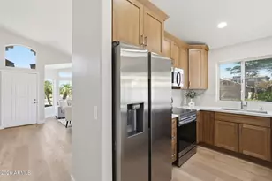 2239 E Escuda Rd, Phoenix, AZ 85024 - Photo 15