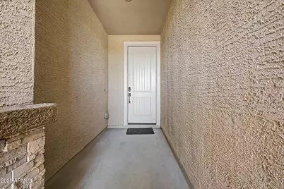16014 W Desert Hollow Drive, Surprise, AZ 85387 - Photo 9