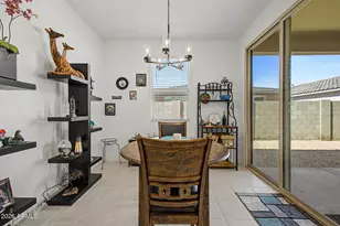 16014 W Desert Hollow Dr, Surprise, AZ 85387 - Photo 17