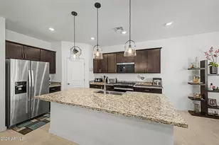 16014 W Desert Hollow Dr, Surprise, AZ 85387 - Photo 19