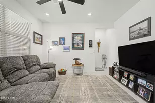 16014 W Desert Hollow Dr, Surprise, AZ 85387 - Photo 15