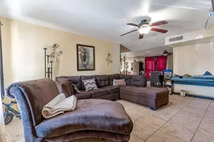 2052 N 51st Dr, Phoenix, AZ 85035 - Photo 3