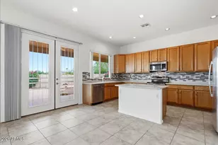 10247 E Superstition Range Rd, Gold Canyon, AZ 85118 - Photo 7