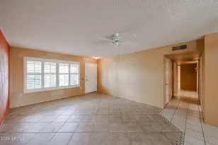 19601 N Ponderosa Cir, Sun City, AZ 85373 - Photo 5
