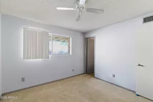 3702 W Aster Dr, Phoenix, AZ 85029 - Photo 7