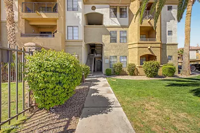 5302 E Van Buren Street #2001, Phoenix, AZ 85008 - Photo 1