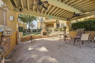 5302 E Van Buren Street #2001, Phoenix, AZ 85008 - Photo 13