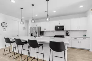 11989 S 173rd Ln, Goodyear, AZ 85338 - Photo 7
