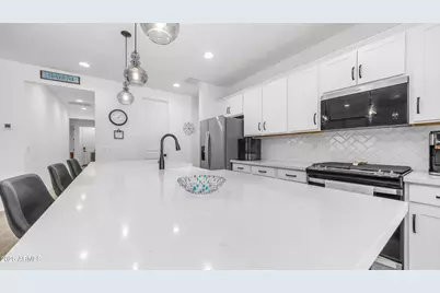 11989 S 173rd Lane, Goodyear, AZ 85338 - Photo 5