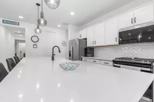 11989 S 173rd Ln, Goodyear, AZ 85338 - Photo 5
