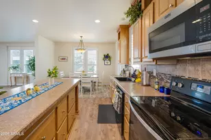 2233 E Behrend Dr, Phoenix, AZ 85024 - Photo 17
