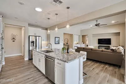 16469 W Catalina Drive, Goodyear, AZ 85395 - Photo 9