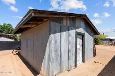 22550 W Henderson Street, Congress, AZ 85332 - Photo 17