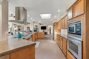395 Fairway Oaks Dr, Sedona, AZ 86351 - Photo 21