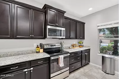 823 W Leadwood Avenue, San Tan Valley, AZ 85140 - Photo 7