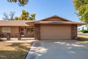 15462 N Lakeforest Dr, Sun City, AZ 85351 - Photo 33