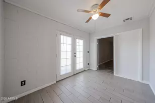 7616 W Mitchell Dr, Phoenix, AZ 85033 - Photo 15