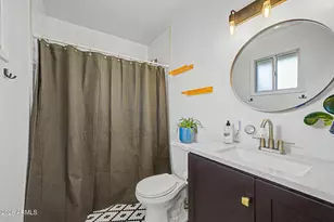 1420 E Campus Dr, Tempe, AZ 85282 - Photo 11