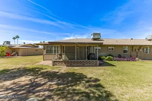 10110 W Royal Oak Rd, Sun City, AZ 85351 - Photo 29