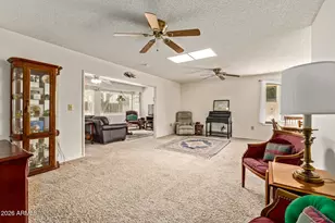 10110 W Royal Oak Rd, Sun City, AZ 85351 - Photo 7