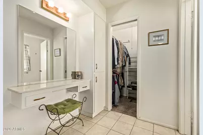 10110 W Royal Oak Road, Sun City, AZ 85351 - Photo 21