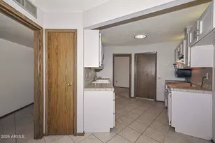 10109 W Campana Dr, Sun City, AZ 85351 - Photo 9