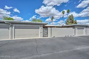 10109 W Campana Dr, Sun City, AZ 85351 - Photo 25
