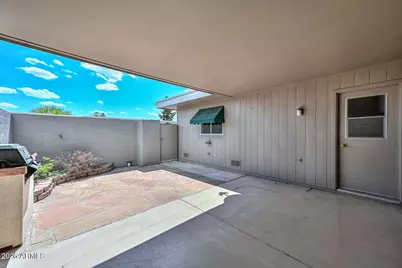 10109 W Campana Drive, Sun City, AZ 85351 - Photo 23