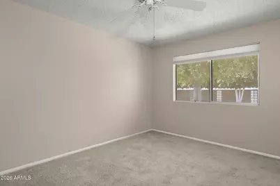 10435 W Camelot Circle, Sun City, AZ 85351 - Photo 13