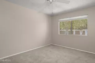 10435 W Camelot Cir, Sun City, AZ 85351 - Photo 13