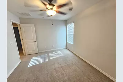 2212 W Betty Elyse Lane, Phoenix, AZ 85023 - Photo 19