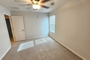 2212 W Betty Elyse Ln, Phoenix, AZ 85023 - Photo 19