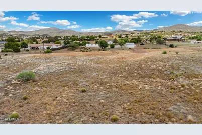 2900 S Holiday Drive, Dewey, AZ 86327 - Photo 15