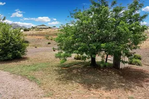 2900 S Holiday Dr, Dewey, AZ 86327 - Photo 11