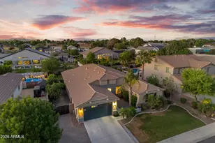 2546 E Carob Dr, Gilbert, AZ 85298 - Photo 3