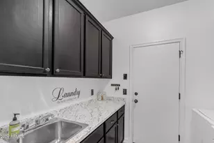 2546 E Carob Dr, Gilbert, AZ 85298 - Photo 41