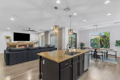 2546 E Carob Drive, Gilbert, AZ 85298 - Photo 17