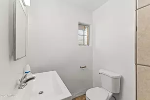 2032 W Cypress St, Phoenix, AZ 85009 - Photo 21